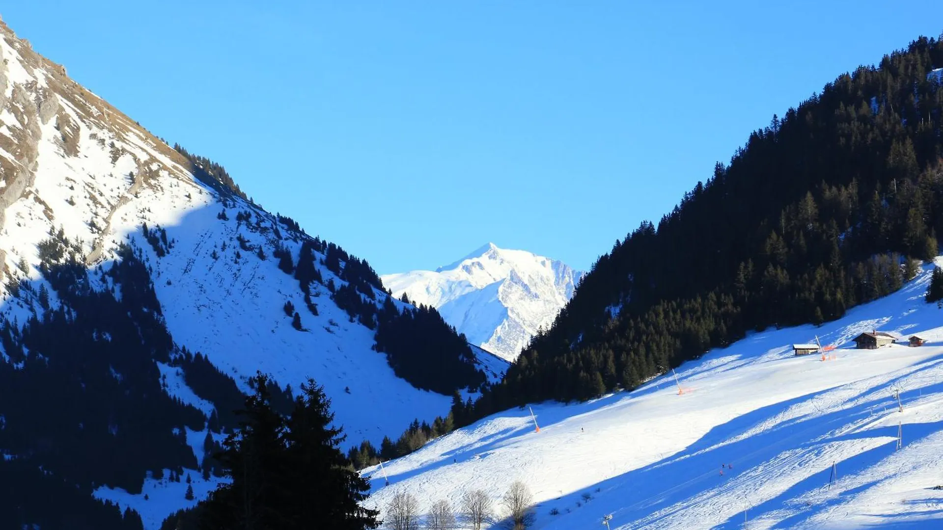 Auberge de Jeunesse HI La Clusaz