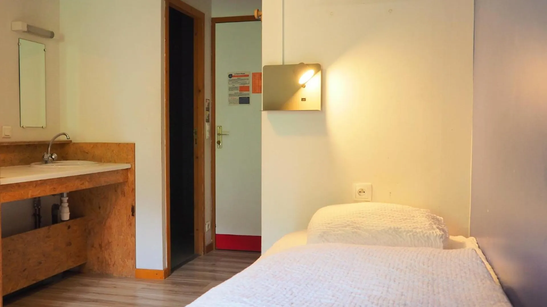 Auberge de Jeunesse HI La Clusaz 0*,  France